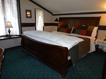 Stone Chalet B&B Inn And Event Center 安娜堡 外观 照片